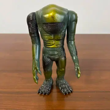 파워드 자밀라 1994 울트라맨 소프트 비닐