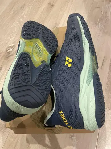 1회 사용 YONEX 애드 엑셀멘 29cm 옴니 클레이 코트용
