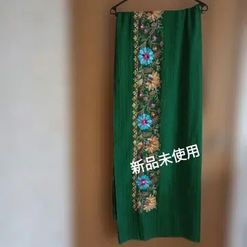 그린 컬러 꽃무늬 자수 롱 스톨