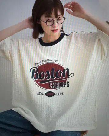 엠보싱 자카드 5부 소매 라인 로고 그랑 풀오버 미사용 새상품