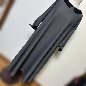 루즈한 사이즈의 원피스