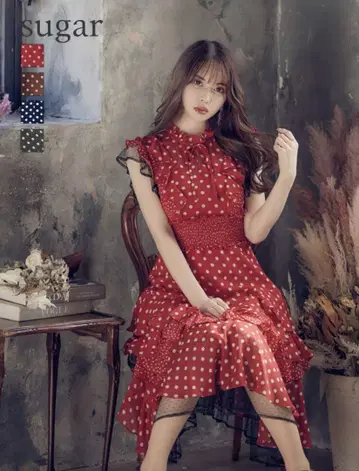 ERUKEI 프릴 무릎 기장 미디엄 드레스