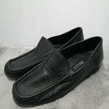 BALLY 블랙 주름 가죽 6EU 7US 이탈리아제