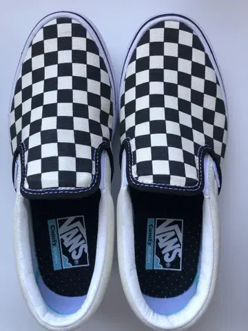 VANS 컴피쿠시 슬립온