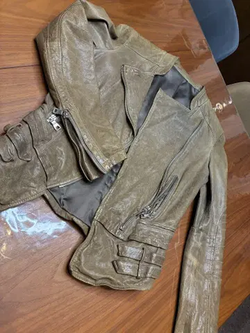 가죽 브라운 숏 자켓