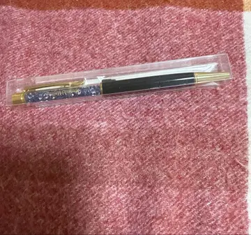 츠키우타. 무츠키 하지 스와로브스키 볼펜