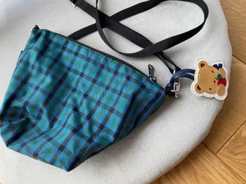 패밀리아 체크 무늬 숄더백 곰 참 포함