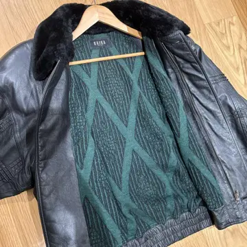 레어 RAIKA 가죽 자켓 양가죽