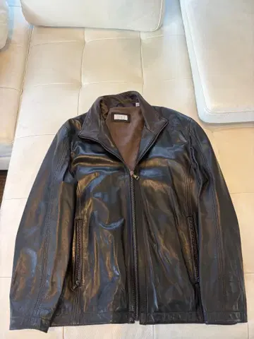 BARNEYS NEW YORK 블랙 가죽 자켓