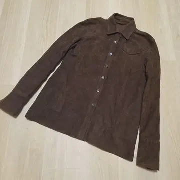 [ 새상품급 ] 이탈리아제 브라운 스웨이드 천연 가죽 셔츠 자켓