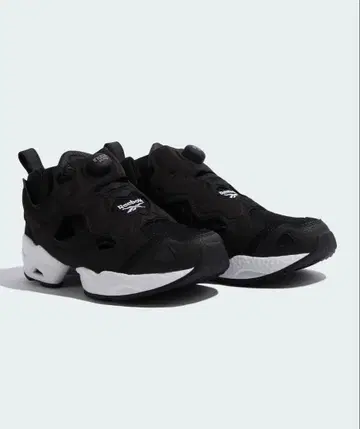 Reebok Instapump Fury 블랙 스니커즈
