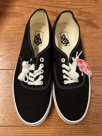 VANS 오센틱 블랙 스니커즈 11.0