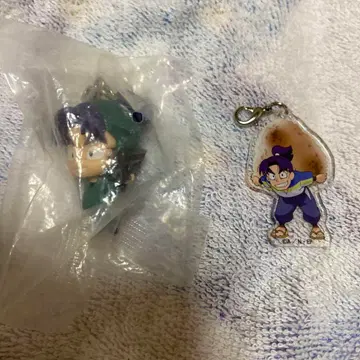 닌타마 란타로 시오에 분지로 카라콜레 참