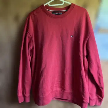 TOMMY HILFIGER 빨간색 스웨트 셔츠 M