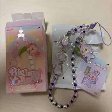 POPMART labubu Big into Energy 스트랩