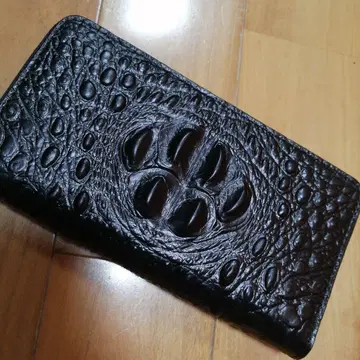 고급 천연 가죽 악어 엠보싱! 블랙 장지갑 새상품 1점만!