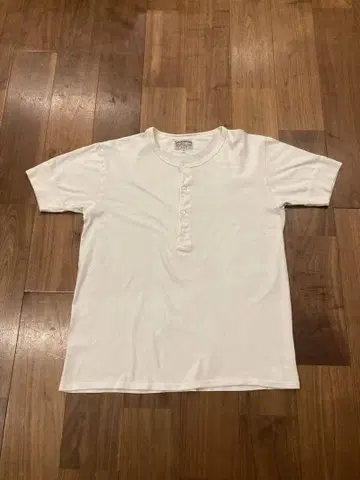 KNICKERBOCKER 화이트 헨리넥 T셔츠 L