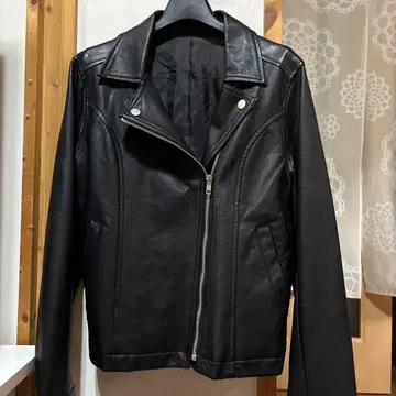미사용 새상품!! 블랙 라이더 자켓 M 사이즈