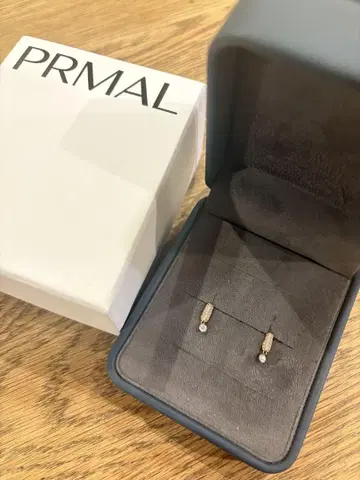 PRMAL 돔 레이 다이아몬드 귀찌
