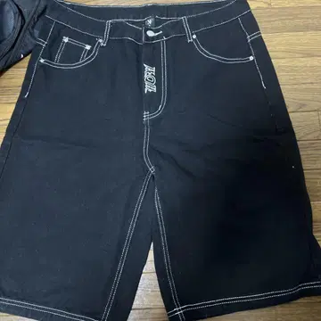 블랙 데님 숏팬츠 L 사이즈