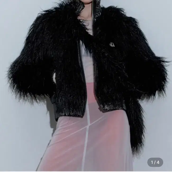 Sculptor Faux Mongolian Shearling Jacket (M) on Bunjang Global Site.