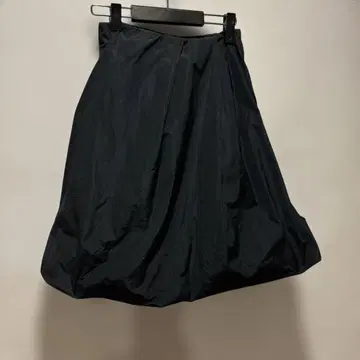 새상품급 바니스뉴욕 벌룬 스커트