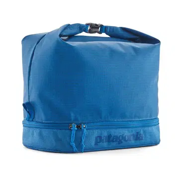 새상품 Patagonia FA24 블랙홀 MLC 큐브 12L