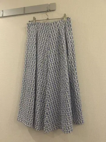 IENA 36 자수 플레어 롱 스커트