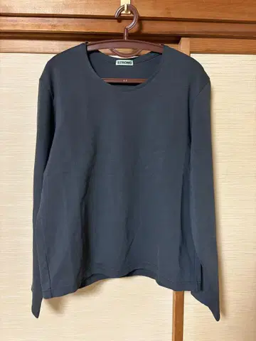 STRONG PACK TEE GREY S 사이즈