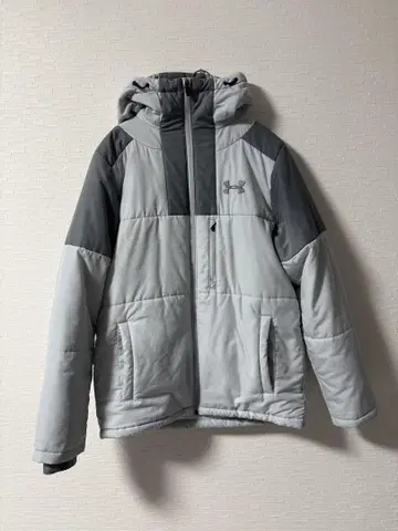 Under Armour 후드 부착 충전솜 다운 자켓