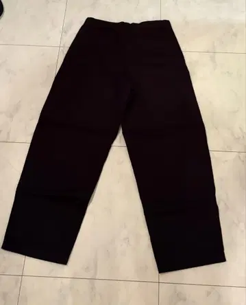 UNIQLO U 와이드 팬츠 다크 컬러