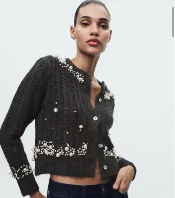 미사용 새상품! ZARA 펄 비즈 부착 가디건