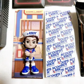 기묘한 이야기 피규어