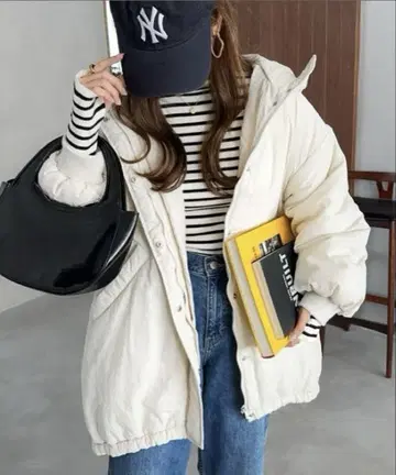 andme 오버 사이즈 충전솜 다운 몬스터 후드티 아이보리 M 사이즈