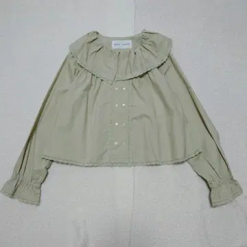 새상품급 25SS bulle de savon 론 레이스 블라우스 그린