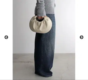 GIA STUDIOS Mini Croissant Pouch Bag