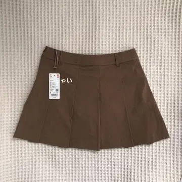 유니클로 플리츠 스코트