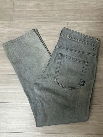 [ 선착순 ] Patagonia 그레이 스트레이트 데님 31