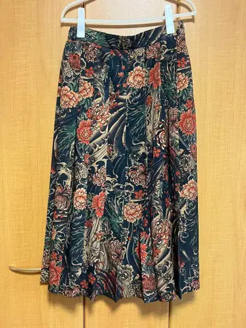 &ellecy 앤드엘씨 와보리 스커트