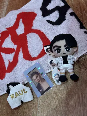 RAUL 씰 스티커 봉제 인형 치루이 라울