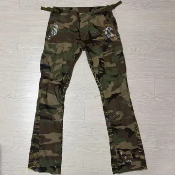 mnml Contrast Bootcut Cargo Camo 29인치