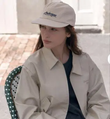depound lettering ball cap 라이트 베이지