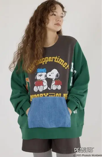 로데오 크라운 (PEANUTS) 커스텀 맨투맨 상의