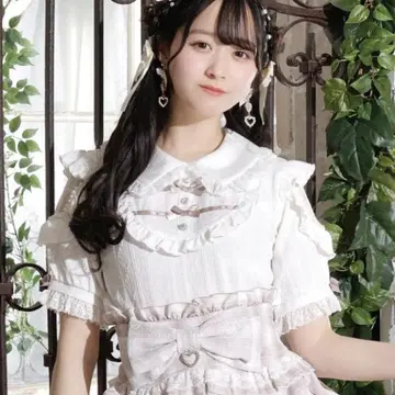 아가씨 더블 리본 펄 숄더 티셔츠 페일 핑크