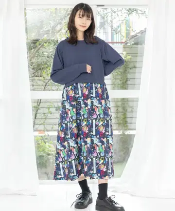 스칼라143701143701 고양이, 우주, 원피스 퍼플