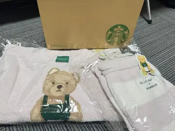 스타벅스 젤라또피케 소프트 핑크 풀오버 롱 팬츠 세트