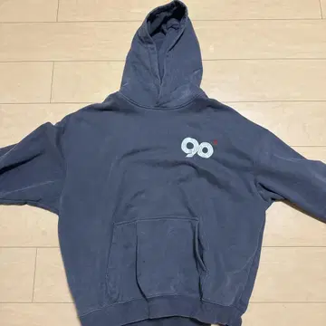 다크 그레이 후드 부착 후드티