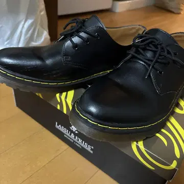 닥터마틴 부츠