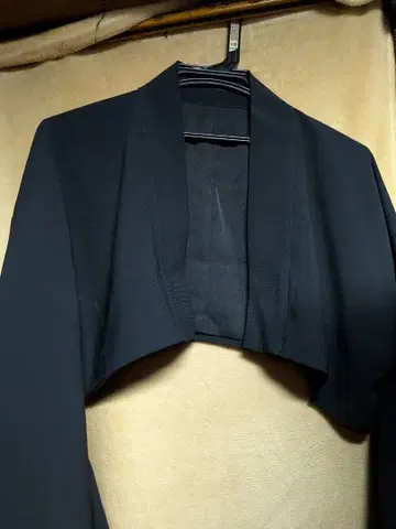 미사마루 숏 기장 겉옷