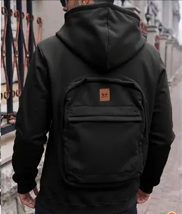 블랙 후드 부착 백팩 자켓